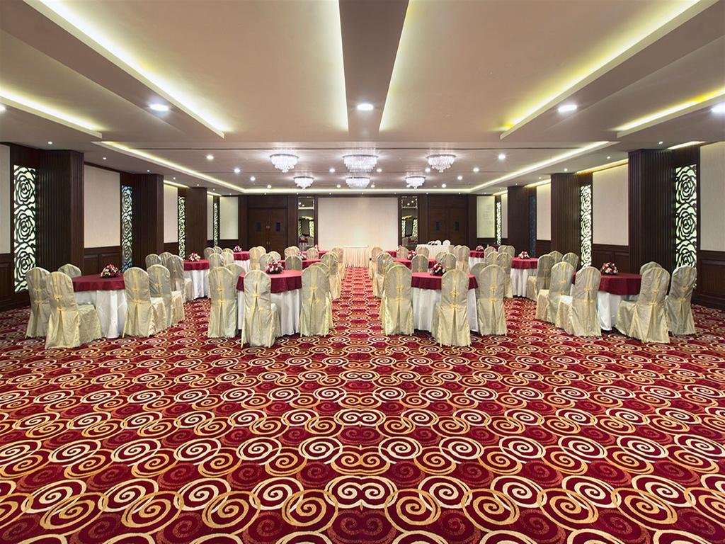 Hotel The The Grand Magrath Bangalore Exteriör bild