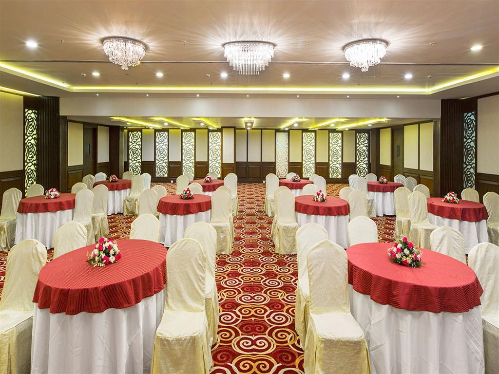 Hotel The The Grand Magrath Bangalore Exteriör bild