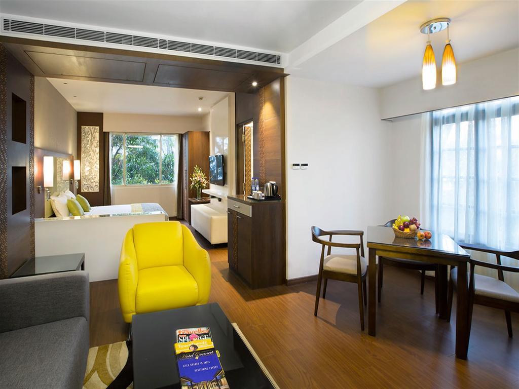 Hotel The The Grand Magrath Bangalore Exteriör bild